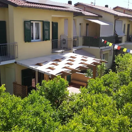 In Ta Da U Perinetti * Bastia (Savona)
